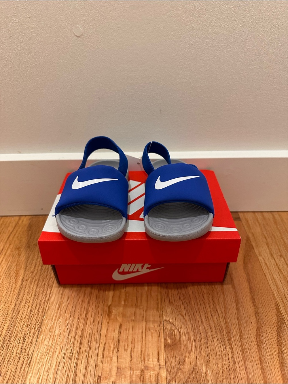 NWT Nike Kawa Toddler Slides, Hyper Cobalt Blue/Wolf Grey, 6C